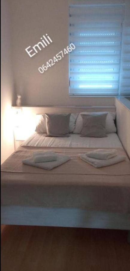 Emili Apartman Ягодина Екстериор снимка